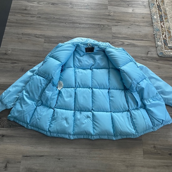 Vintage Light Blue Puffer Jacket - Picture 15 of 16